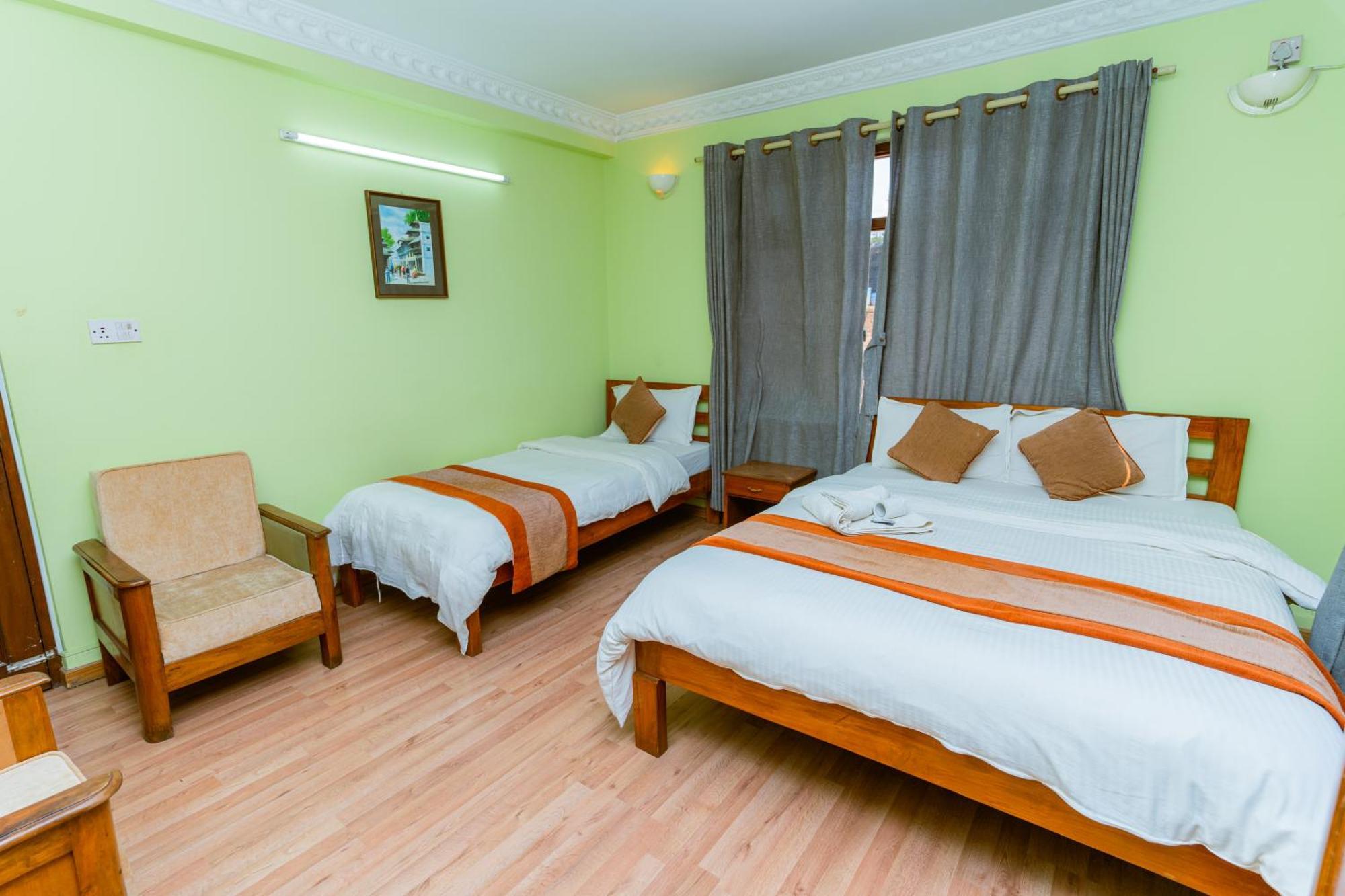 Hotel Cloud 9 Garden Kathmandu Exterior foto