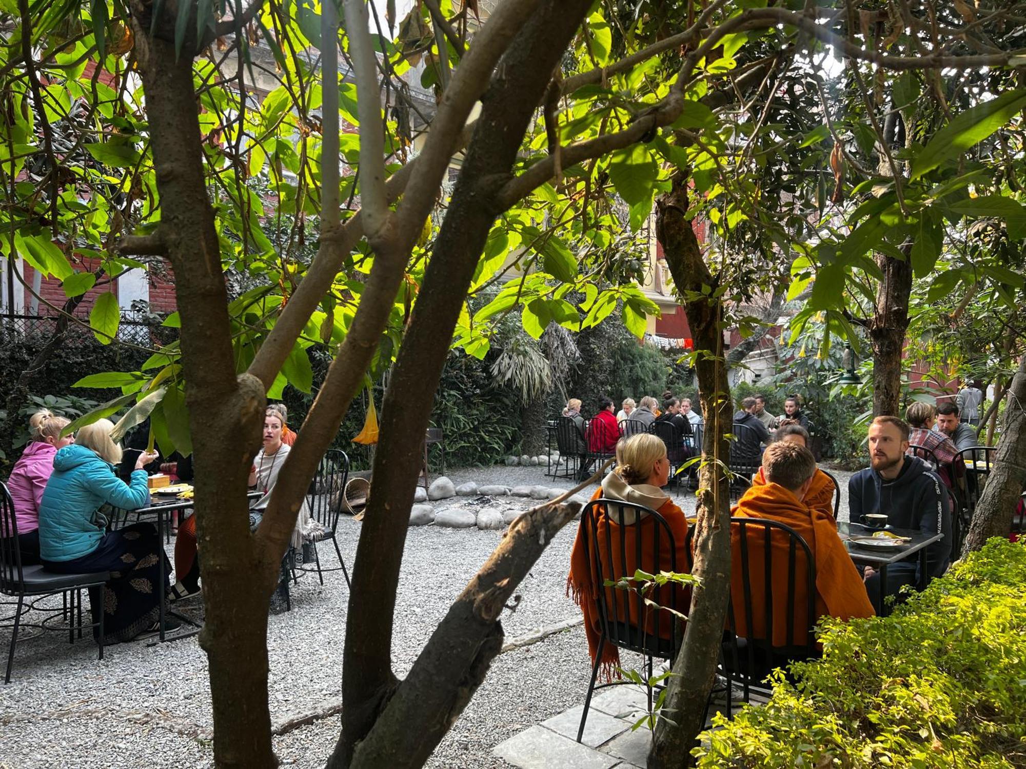 Hotel Cloud 9 Garden Kathmandu Exterior foto