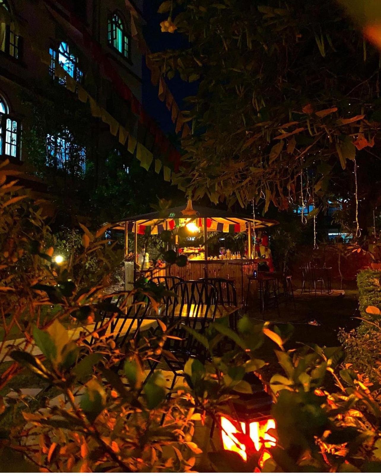Hotel Cloud 9 Garden Kathmandu Exterior foto